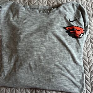 Men’s Nike long sleeve light weight hoodie. Oregon State.